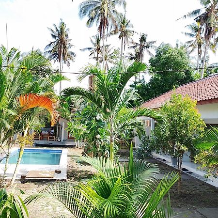 Kebun Homestay Kuta  Εξωτερικό φωτογραφία